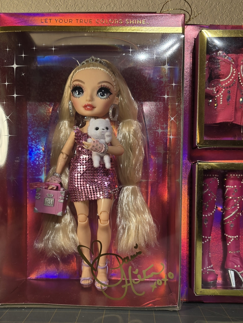 Rainbow High Paris Hilton Doll, Premium Edition